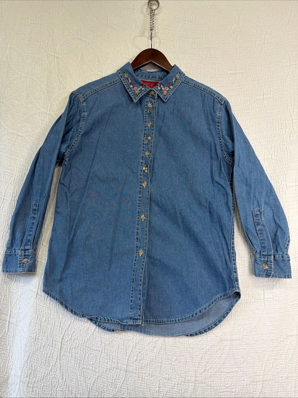 Vintage Blue Jean Denim Shirt Women Size 14 Embroidered Floral Collar Chambray